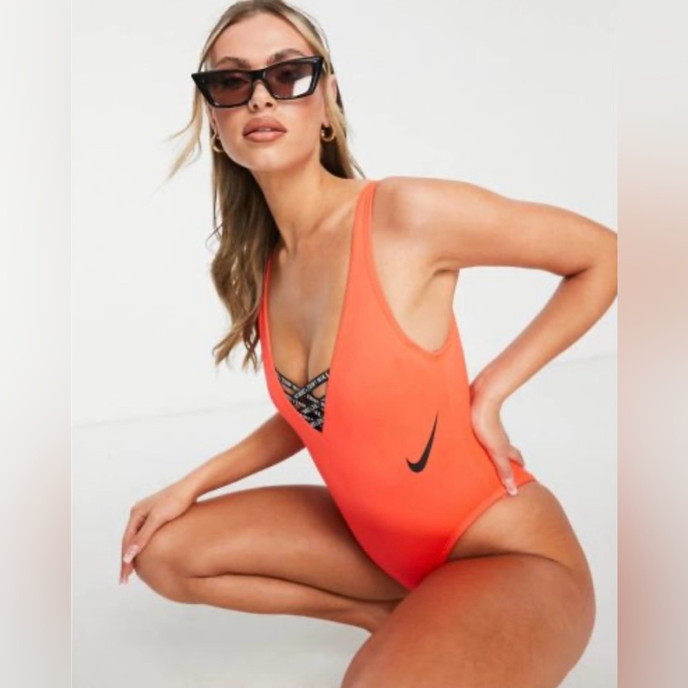 nwt Nike swimming sneakerkini one piece swimsuit medium bikini tankini beach